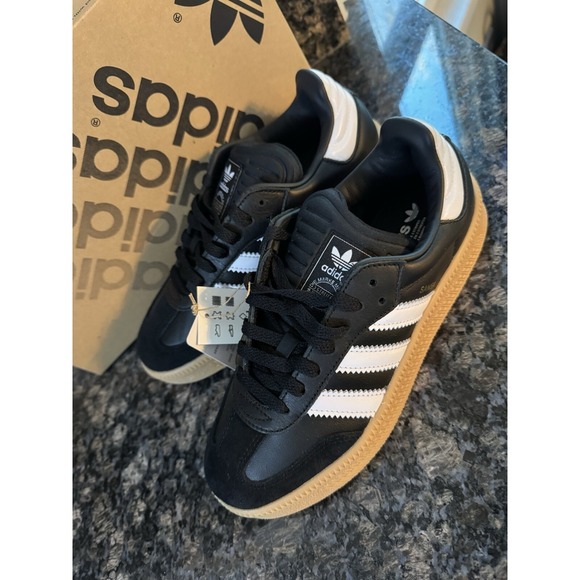 ADIDAS ORIGINALS SAMBA XLG SNEAKERS IE1379 001 Black/White/Gum Sz 6 Men 7 Lady - Picture 2 of 10